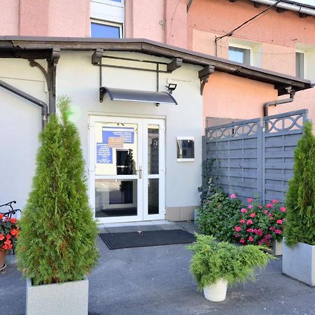Noclegi Walbrzych - Pokoje Konrad Exterior photo